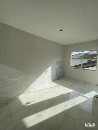 Imagem Sobrado com 3 Quartos à Venda, 93 m² em Forquilhas - São José