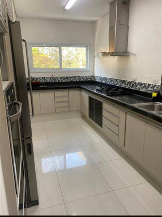 Imagem Casa com 4 Quartos para Alugar, 377 m² em Alphaville - Santana De Parnaíba