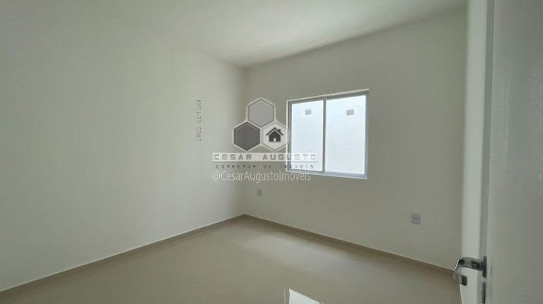 Imagem Casa com 4 Quartos à Venda, 127 m²