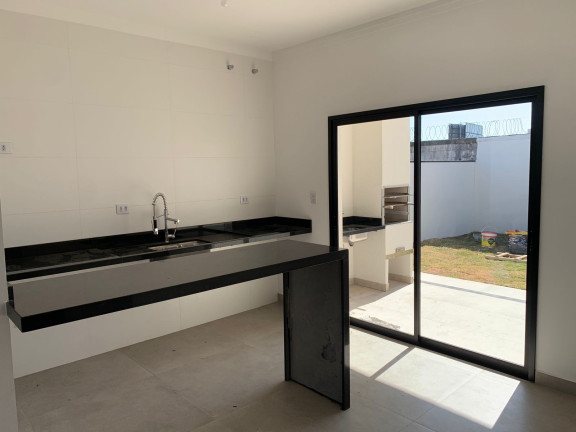 Imagem Casa com 3 Quartos à Venda, 300 m² em Bairro Do Grama - Caçapava