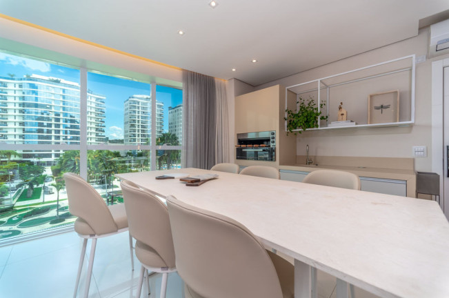 Imagem Apartamento com 4 Quartos à Venda, 226 m² em Praia Brava - Itajaí