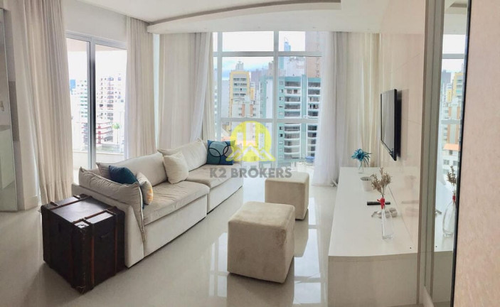 Imagem Apartamento com 3 Quartos à Venda, 169 m² em Centro - Balneário Camboriú