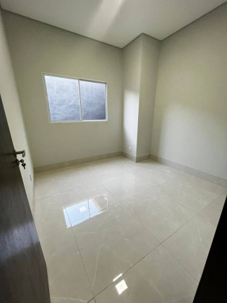 Imagem Casa com 3 Quartos à Venda, 131 m² em Santa Cruz - Cuiabá