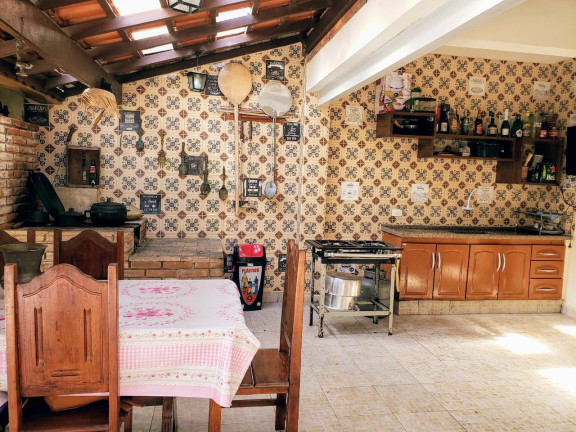 Imagem Casa com 4 Quartos para Alugar ou Temporada, 360 m² em Alpes Dos Araçás (jordanésia) - Cajamar