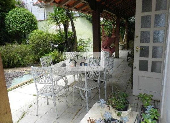 Foto do imóvel: Casa com 6 Quartos à Venda, 458 m² em Santa Lúcia - Belo Horizonte