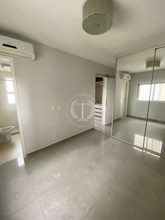 Apartamento com 3 Quartos à Venda, 124 m² em Vila Gumercindo - São Paulo