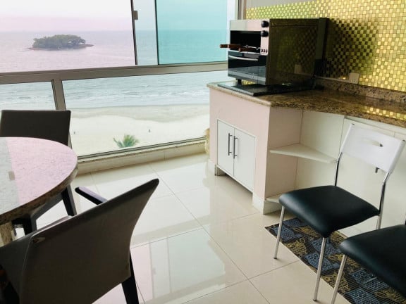 Imagem Apartamento com 4 Quartos para Alugar,  em Centro - Balneário Camboriú