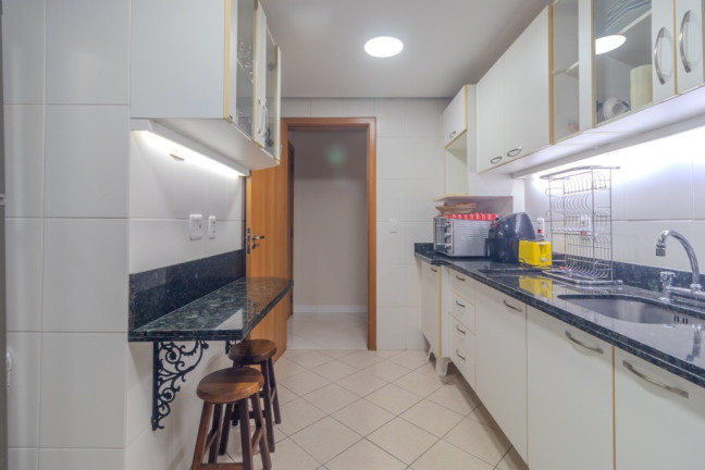 Imagem Apartamento com 2 Quartos à Venda, 84 m² em Floresta - Porto Alegre