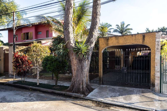 Casa com 6 Quartos à Venda,  em Butantã - São Paulo