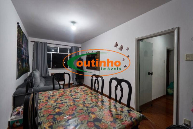 Imagem Apartamento com 2 Quartos à Venda, 70 m² em Tijuca - Rio De Janeiro
