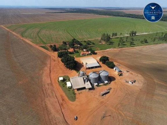 Imagem Fazenda à Venda, 1 m² em Zona Rural - Santo Antônio Do Leste