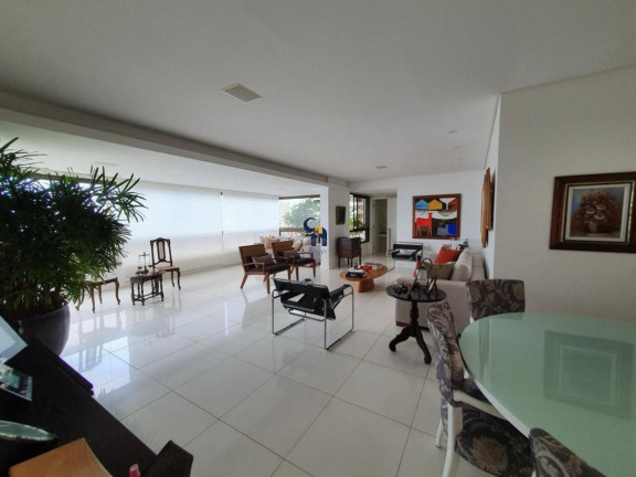 Imagem Apartamento com 3 Quartos à Venda, 229 m² em Jardim Apipema - Salvador