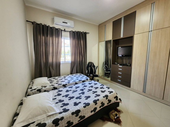 Imagem Casa com 3 Quartos à Venda, 663 m² em Canto Do Forte - Praia Grande