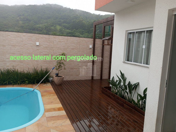 Imagem Casa de Condomínio com 3 Quartos à Venda, 210 m² em Sertãozinho - Bombinhas