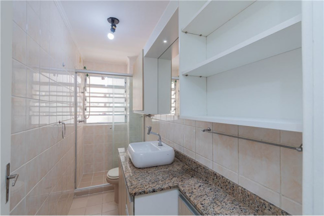 Apartamento com 1 Quarto à Venda, 54 m² em Floresta - Porto Alegre