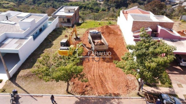 Imagem Terreno à Venda, 300 m² em Jardim Residencial Júlia Martinez - Sorocaba