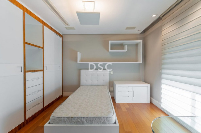 Imagem Apartamento com 3 Quartos à Venda, 254 m² em Bigorrilho - Curitiba