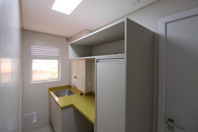 Apartamento com 3 Quartos à Venda, 173 m² em Cabral - Curitiba