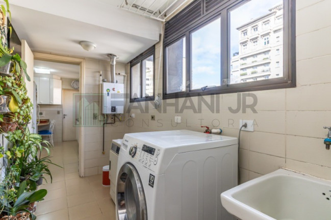 Imagem Apartamento com 3 Quartos à Venda, 144 m² em Jardim Europa - São Paulo