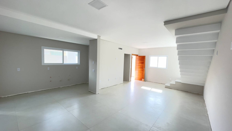 Imagem Casa com 3 Quartos à Venda, 180 m² em Centro - Barra Velha