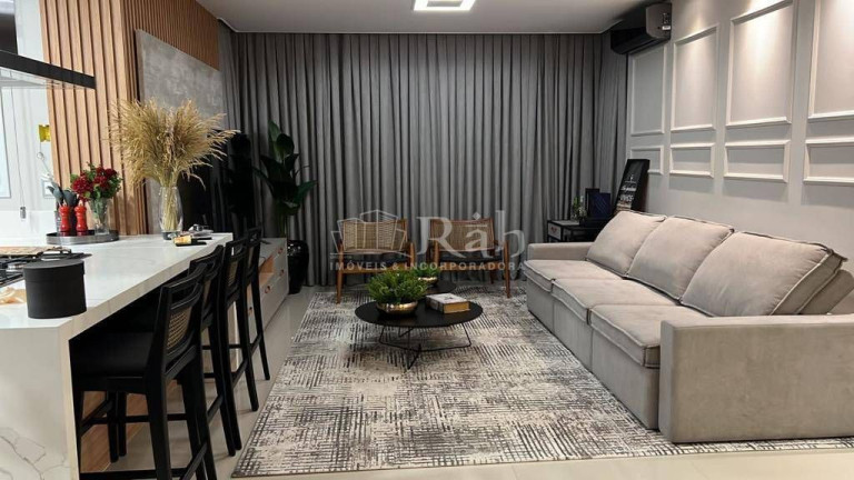 Imagem Apartamento com 4 Quartos à Venda, 138 m² em Centro - Balneário Camboriú