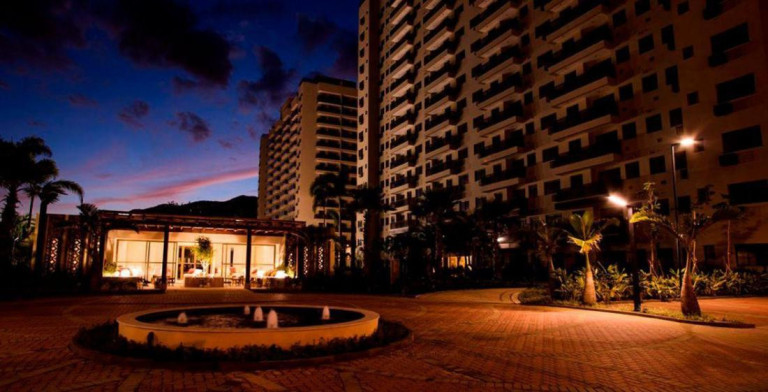 Imagem Apartamento com 3 Quartos à Venda, 162 m² em Jacarepagua - Rio De Janeiro