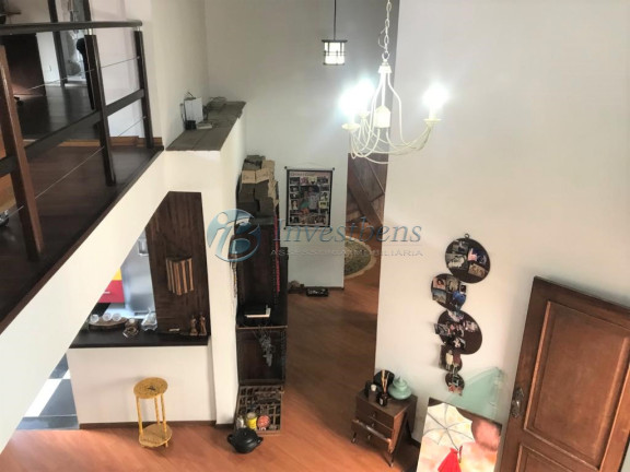 Imagem Casa com 3 Quartos à Venda, 192 m² em Mossunguê - Curitiba