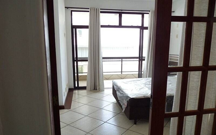 Imagem Apartamento com 5 Quartos à Venda, 200 m² em Braga - Cabo Frio