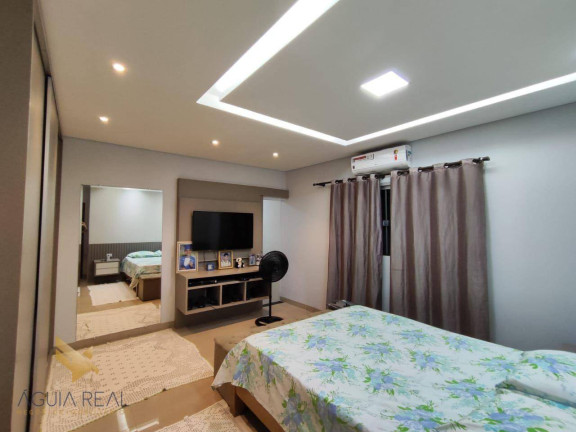 Imagem Casa com 3 Quartos à Venda, 185 m² em Parque Residencial Rita Vieira - Campo Grande