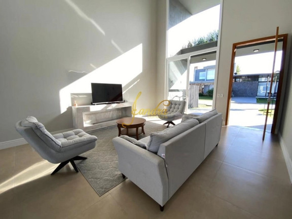 Imagem Casa de Condomínio com 4 Quartos à Venda, 228 m² em Centro - Xangri-la