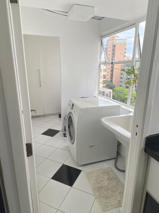 Imagem Apartamento com 3 Quartos à Venda, 122 m² em Moema - São Paulo