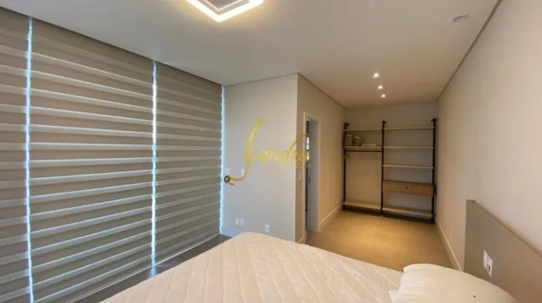 Imagem Casa de Condomínio com 5 Quartos à Venda, 560 m² em Centro - Torres
