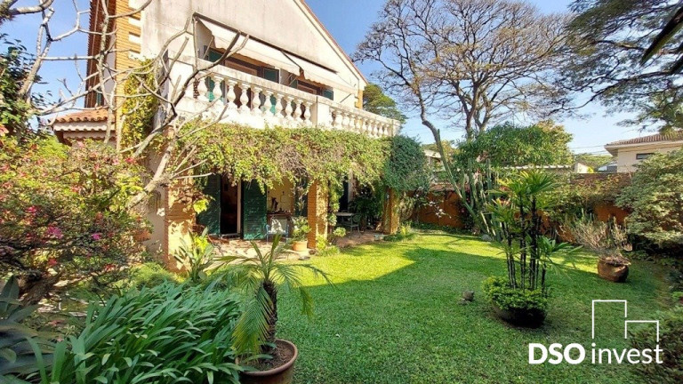 Casa com 5 Quartos à Venda, 487 m² em Granja Julieta - São Paulo