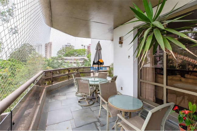 Apartamento com 4 Quartos à Venda,  em Morumbi - São Paulo