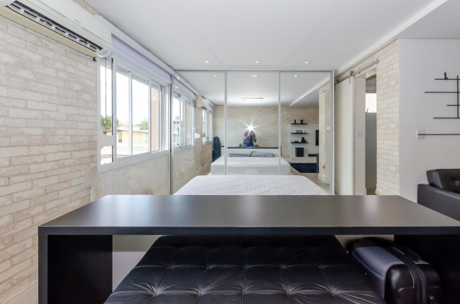 Imagem Apartamento com 1 Quarto à Venda, 66 m² em Passo Da Areia - Porto Alegre