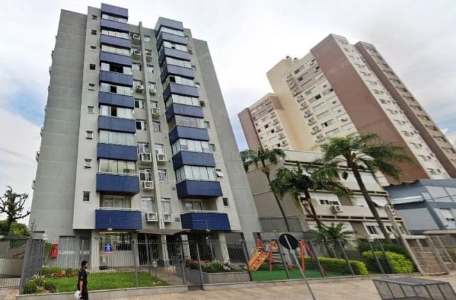 Imagem Apartamento com 2 Quartos à Venda, 71 m² em Santana - Porto Alegre