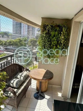 Imagem Apartamento com 2 Quartos à Venda, 191 m² em Campo Belo - São Paulo