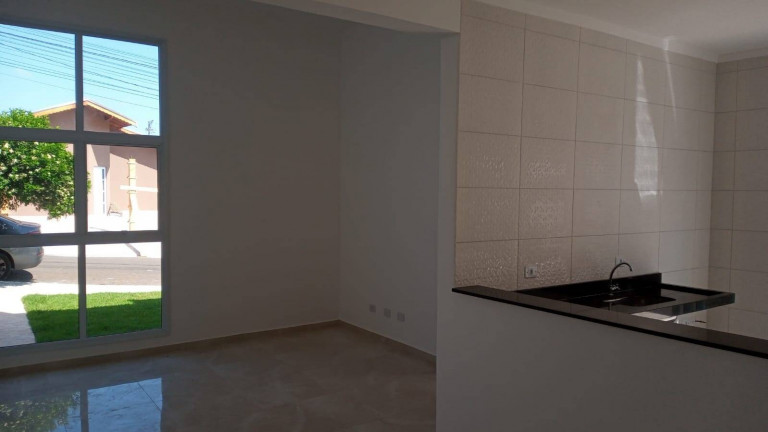 Imagem Casa com 3 Quartos à Venda, 90 m² em Centro - Boituva