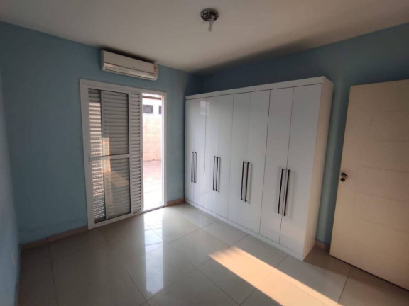 Imagem Casa com 3 Quartos para Alugar, 250 m² em Vila Liberdade - Jundiaí