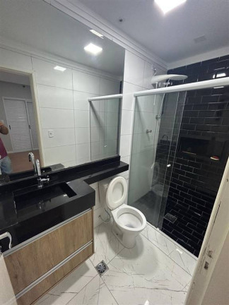 Imagem Apartamento com 2 Quartos à Venda, 70 m² em Guilhermina - Praia Grande