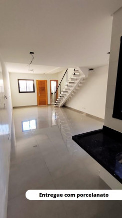 Imagem Casa com 3 Quartos à Venda, 130 m² em Vila Curuça - Santo André