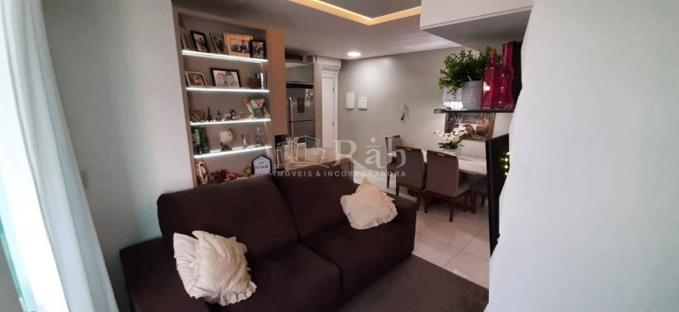 Imagem Apartamento com 2 Quartos à Venda, 90 m² em Centro - Camboriú