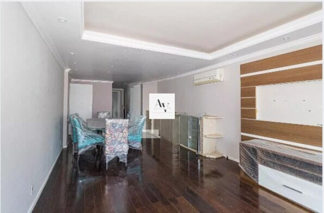 Imagem Apartamento com 3 Quartos à Venda, 135 m² em Moinhos De Vento - Porto Alegre