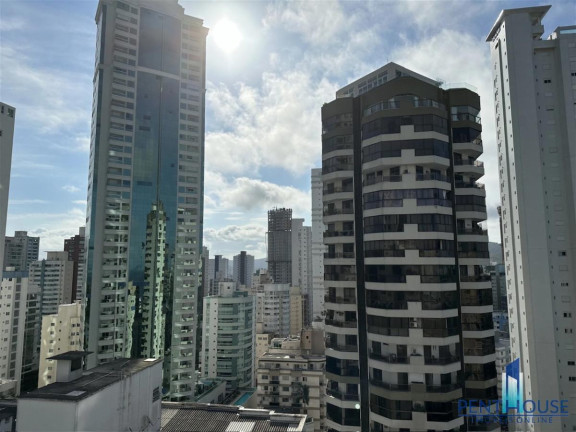 Imagem Apartamento com 3 Quartos à Venda, 132 m² em Centro - Balneário Camboriú