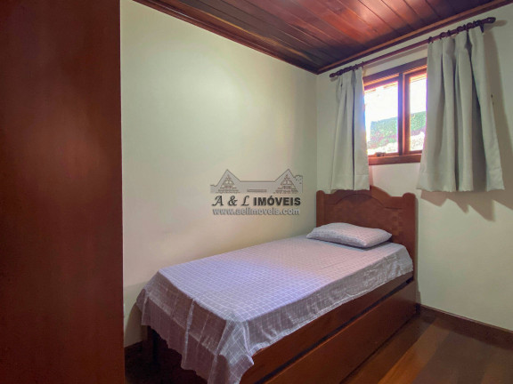 Imagem Apartamento com 4 Quartos à Venda, 154 m² em Vila Inglesa - Campos Do Jordão