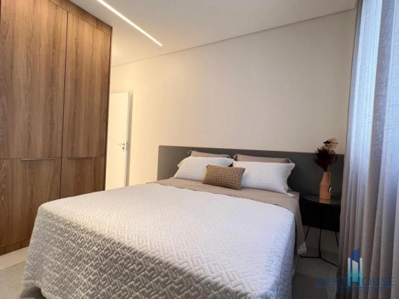 Imagem Apartamento com 4 Quartos à Venda, 168 m² em Pioneiros - Balneário Camboriú