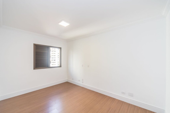 Imagem Apartamento com 3 Quartos à Venda, 142 m² em Moema - São Paulo