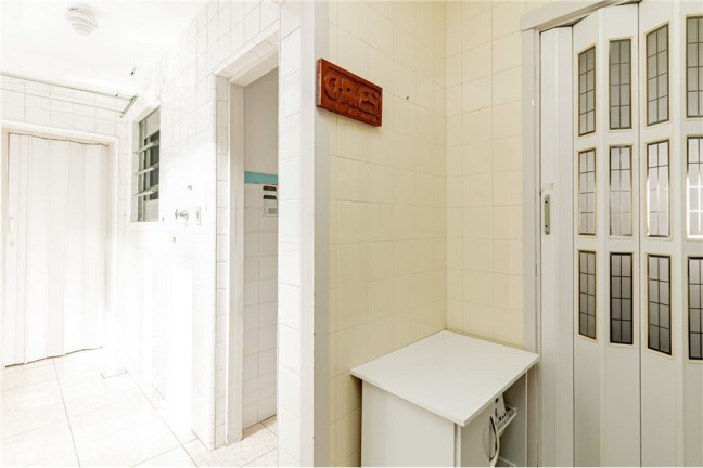 Imagem Apartamento com 2 Quartos à Venda, 68 m² em Menino Deus - Porto Alegre
