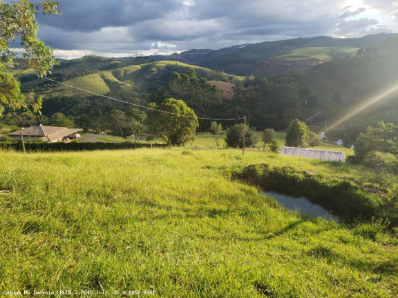 Imagem Chácara com 2 Quartos à Venda, 320 m² em Taquari - Caldas