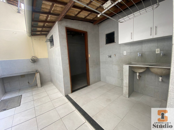 Imagem Casa com 3 Quartos à Venda, 143 m² em Santa Mônica - Feira De Santana